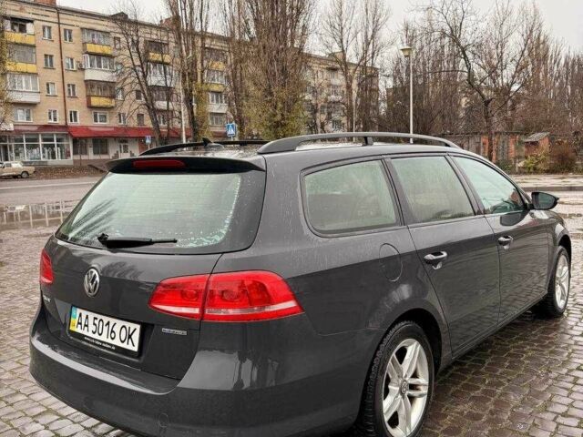 Серый Фольксваген Пассат Вариант, объемом двигателя 1.6 л и пробегом 493 тыс. км за 8000 $, фото 5 на Automoto.ua