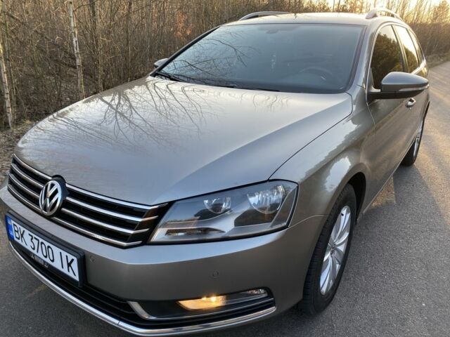 Серый Фольксваген Пассат Вариант, объемом двигателя 1.6 л и пробегом 308 тыс. км за 8800 $, фото 8 на Automoto.ua