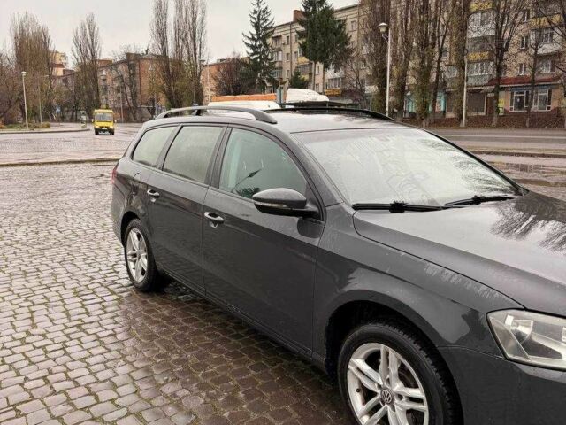 Серый Фольксваген Пассат Вариант, объемом двигателя 1.6 л и пробегом 493 тыс. км за 8000 $, фото 8 на Automoto.ua