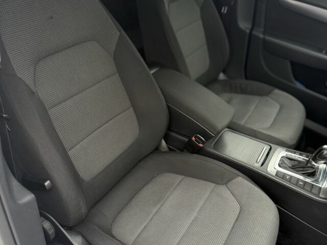 Серый Фольксваген Пассат Вариант, объемом двигателя 2 л и пробегом 335 тыс. км за 10400 $, фото 15 на Automoto.ua