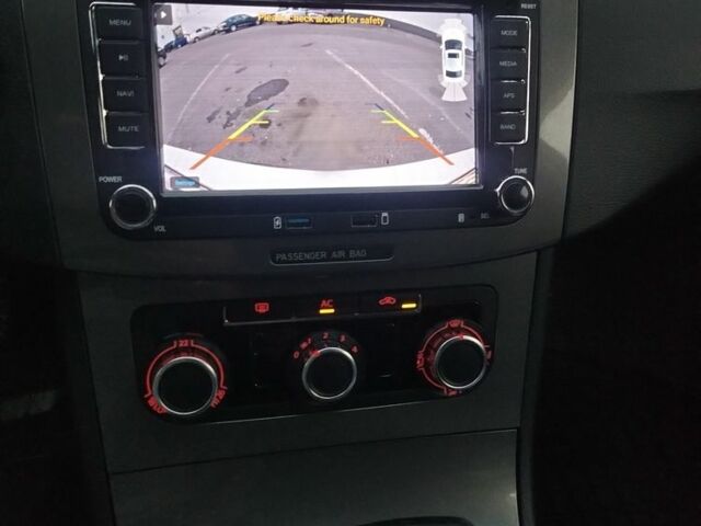 Серый Фольксваген Пассат Вариант, объемом двигателя 2 л и пробегом 242 тыс. км за 7508 $, фото 5 на Automoto.ua