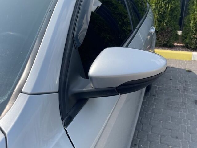 Сірий Фольксваген Пассат Варіант, об'ємом двигуна 2 л та пробігом 280 тис. км за 9700 $, фото 12 на Automoto.ua