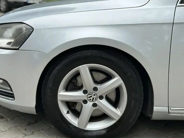 Сірий Фольксваген Пассат Варіант, об'ємом двигуна 2 л та пробігом 285 тис. км за 11800 $, фото 15 на Automoto.ua