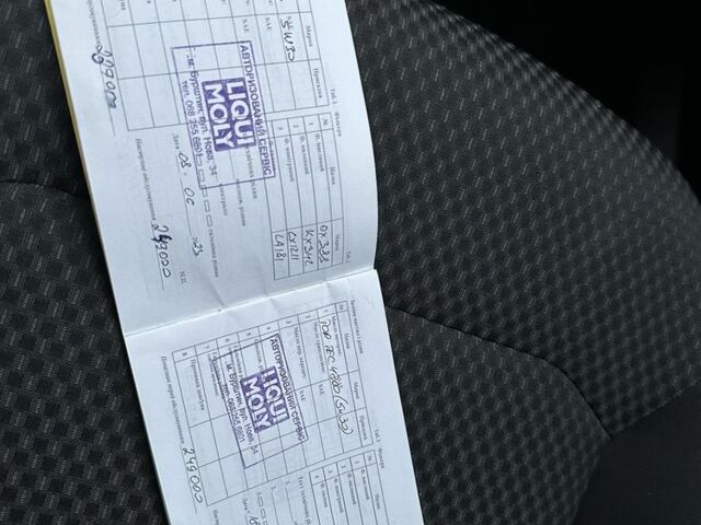 Серый Фольксваген Пассат Вариант, объемом двигателя 2 л и пробегом 260 тыс. км за 9650 $, фото 11 на Automoto.ua