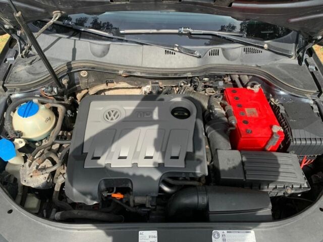 Сірий Фольксваген Пассат Варіант, об'ємом двигуна 2 л та пробігом 228 тис. км за 9000 $, фото 6 на Automoto.ua