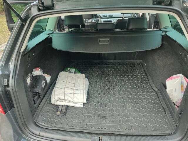 Фольксваген Пассат Вариант 2012 в Броварах на Automoto.ua Серый Фольксваген Пассат Вариант, объемом двигателя 2 л и пробегом 296 тыс. км за 8500 $, фото 18 на Automoto.ua