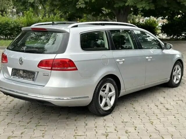 Сірий Фольксваген Пассат Варіант, об'ємом двигуна 2 л та пробігом 285 тис. км за 11800 $, фото 21 на Automoto.ua