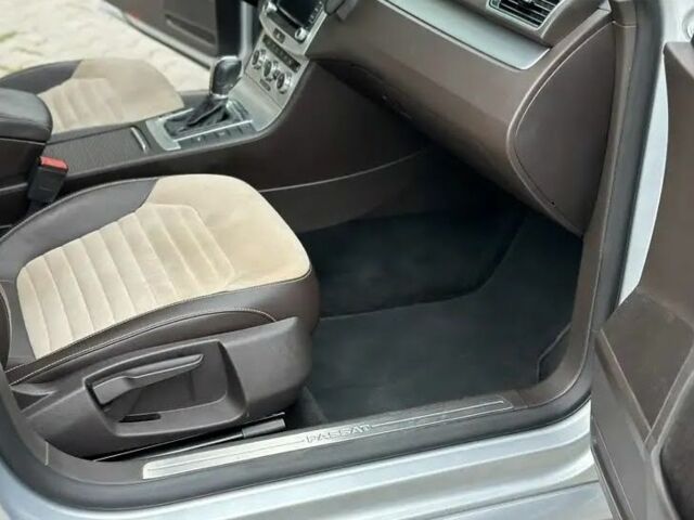 Сірий Фольксваген Пассат Варіант, об'ємом двигуна 2 л та пробігом 285 тис. км за 11800 $, фото 6 на Automoto.ua