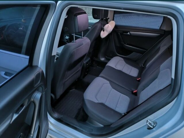 Серый Фольксваген Пассат Вариант, объемом двигателя 2 л и пробегом 355 тыс. км за 10499 $, фото 12 на Automoto.ua