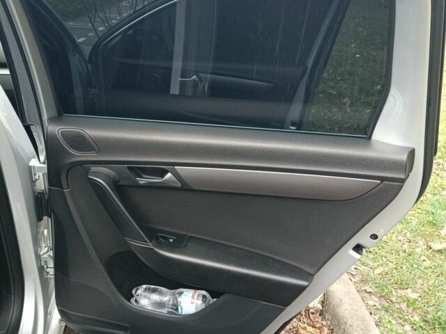 Серый Фольксваген Пассат Вариант, объемом двигателя 1.8 л и пробегом 212 тыс. км за 8500 $, фото 10 на Automoto.ua