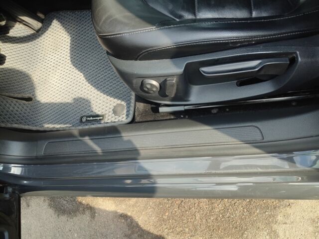 Фольксваген Пассат Вариант 2012 в Броварах на Automoto.ua Серый Фольксваген Пассат Вариант, объемом двигателя 2 л и пробегом 296 тыс. км за 8500 $, фото 2 на Automoto.ua