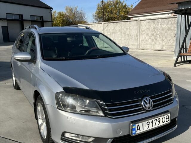 Фольксваген Пассат Вариант 2012 в Белой Церкве на Automoto.ua Серый Фольксваген Пассат Вариант, объемом двигателя 1.4 л и пробегом 259 тыс. км за 7500 $, фото 3 на Automoto.ua