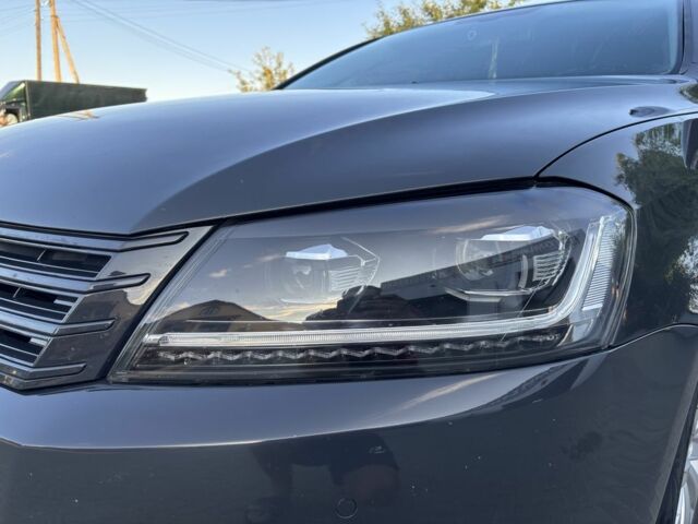 Сірий Фольксваген Пассат Варіант, об'ємом двигуна 2 л та пробігом 270 тис. км за 11200 $, фото 2 на Automoto.ua