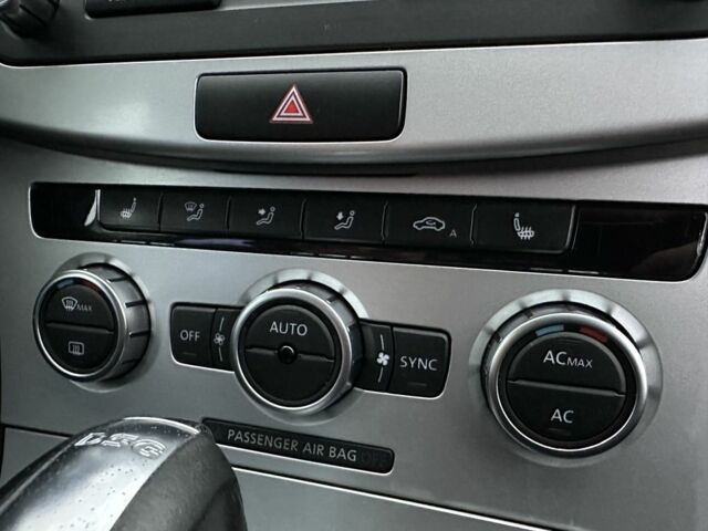 Серый Фольксваген Пассат Вариант, объемом двигателя 2 л и пробегом 260 тыс. км за 9650 $, фото 7 на Automoto.ua