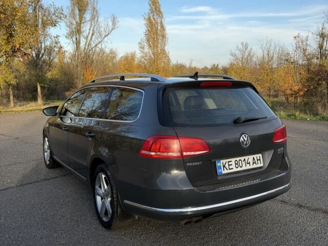 Серый Фольксваген Пассат Вариант, объемом двигателя 2 л и пробегом 274 тыс. км за 11500 $, фото 1 на Automoto.ua