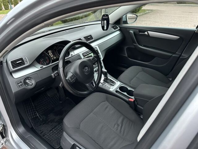 Серый Фольксваген Пассат Вариант, объемом двигателя 2 л и пробегом 260 тыс. км за 9650 $, фото 4 на Automoto.ua