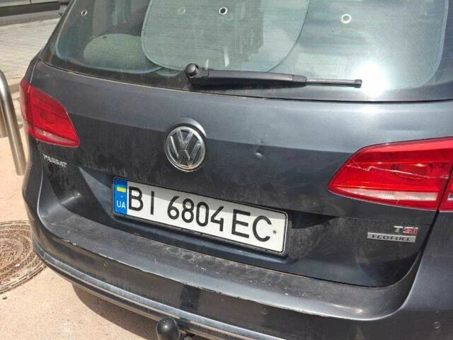 Фольксваген Пассат Вариант 2013 в Кременчуге на Automoto.ua Серый Фольксваген Пассат Вариант, объемом двигателя 1.4 л и пробегом 271 тыс. км за 8000 $, фото 14 на Automoto.ua