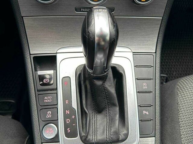 Серый Фольксваген Пассат Вариант, объемом двигателя 2 л и пробегом 300 тыс. км за 13500 $, фото 8 на Automoto.ua