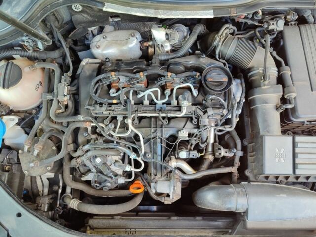 Серый Фольксваген Пассат Вариант, объемом двигателя 2 л и пробегом 340 тыс. км за 11999 $, фото 13 на Automoto.ua