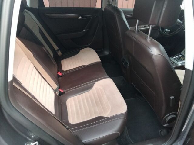 Серый Фольксваген Пассат Вариант, объемом двигателя 2 л и пробегом 350 тыс. км за 11000 $, фото 6 на Automoto.ua