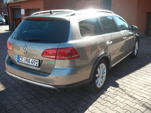 Серый Фольксваген Пассат Вариант, объемом двигателя 2 л и пробегом 221 тыс. км за 7600 $, фото 5 на Automoto.ua