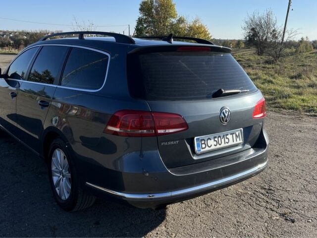 Серый Фольксваген Пассат Вариант, объемом двигателя 1.6 л и пробегом 239 тыс. км за 9700 $, фото 2 на Automoto.ua