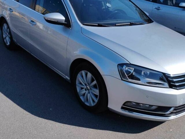 Серый Фольксваген Пассат Вариант, объемом двигателя 2 л и пробегом 289 тыс. км за 9500 $, фото 3 на Automoto.ua