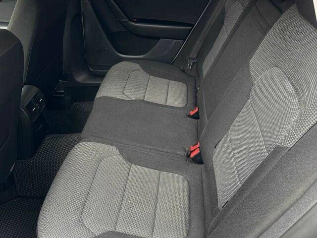 Серый Фольксваген Пассат Вариант, объемом двигателя 2 л и пробегом 300 тыс. км за 13500 $, фото 11 на Automoto.ua