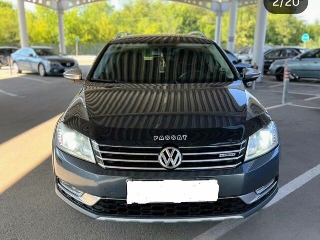 Серый Фольксваген Пассат Вариант, объемом двигателя 2 л и пробегом 205 тыс. км за 12300 $, фото 1 на Automoto.ua