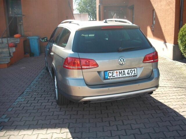 Серый Фольксваген Пассат Вариант, объемом двигателя 2 л и пробегом 221 тыс. км за 7600 $, фото 4 на Automoto.ua