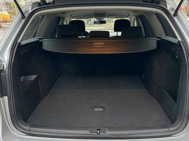 Серый Фольксваген Пассат Вариант, объемом двигателя 2 л и пробегом 300 тыс. км за 13500 $, фото 4 на Automoto.ua