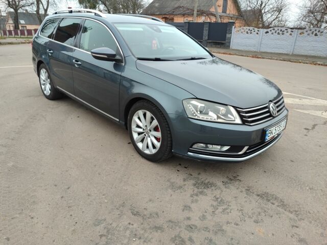 Серый Фольксваген Пассат Вариант, объемом двигателя 2 л и пробегом 340 тыс. км за 11999 $, фото 5 на Automoto.ua