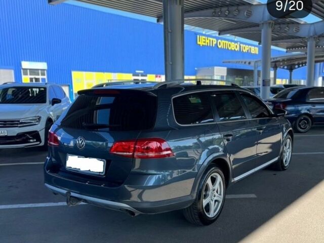 Серый Фольксваген Пассат Вариант, объемом двигателя 2 л и пробегом 205 тыс. км за 12300 $, фото 3 на Automoto.ua