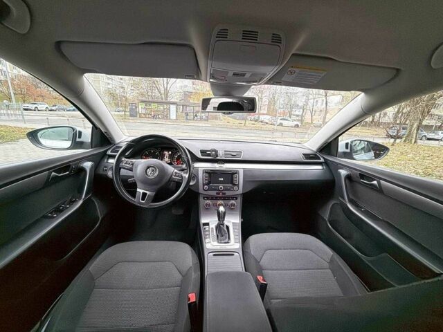 Серый Фольксваген Пассат Вариант, объемом двигателя 2 л и пробегом 300 тыс. км за 13500 $, фото 7 на Automoto.ua