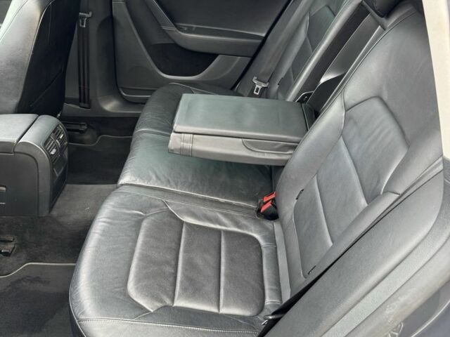 Сірий Фольксваген Пассат Варіант, об'ємом двигуна 2 л та пробігом 229 тис. км за 296 $, фото 8 на Automoto.ua