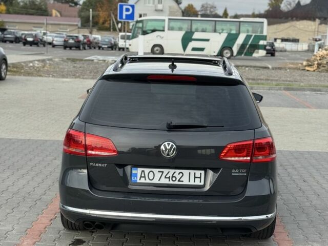 Сірий Фольксваген Пассат Варіант, об'ємом двигуна 2 л та пробігом 229 тис. км за 296 $, фото 4 на Automoto.ua