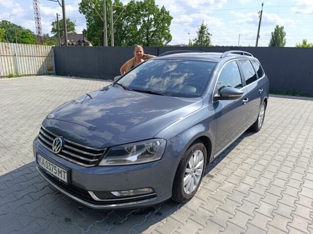 Сірий Фольксваген Пассат Варіант, об'ємом двигуна 2 л та пробігом 219 тис. км за 13500 $, фото 1 на Automoto.ua