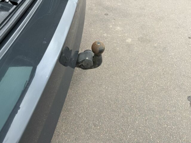 Сірий Фольксваген Пассат Варіант, об'ємом двигуна 2 л та пробігом 324 тис. км за 13500 $, фото 18 на Automoto.ua