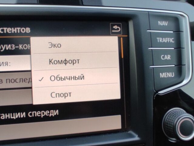 Сірий Фольксваген Пассат Варіант, об'ємом двигуна 2 л та пробігом 266 тис. км за 15999 $, фото 18 на Automoto.ua