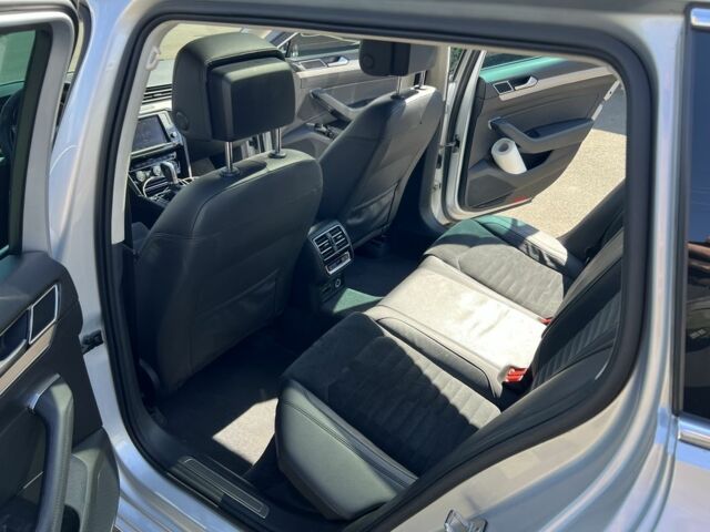 Серый Фольксваген Пассат Вариант, объемом двигателя 2 л и пробегом 320 тыс. км за 17800 $, фото 9 на Automoto.ua