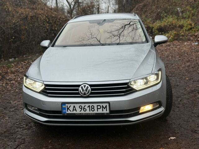 Серый Фольксваген Пассат Вариант, объемом двигателя 2 л и пробегом 211 тыс. км за 15750 $, фото 1 на Automoto.ua