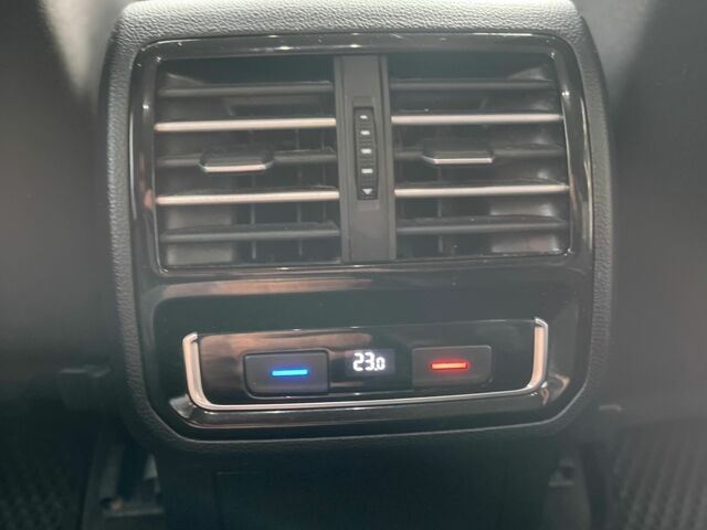 Серый Фольксваген Пассат Вариант, объемом двигателя 2 л и пробегом 325 тыс. км за 12700 $, фото 4 на Automoto.ua