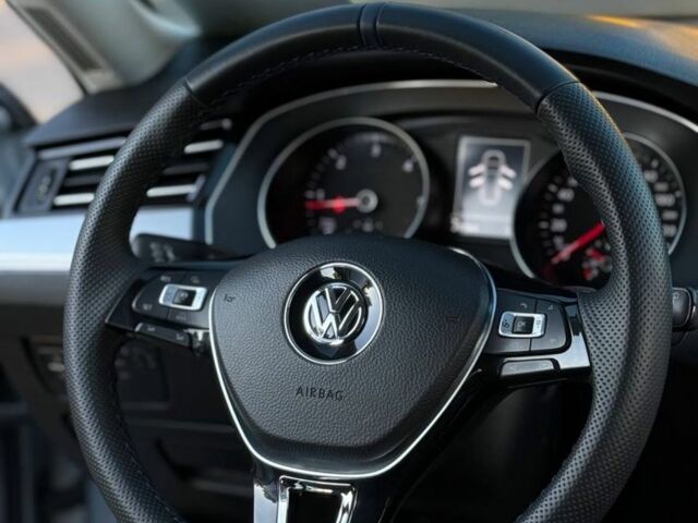 Сірий Фольксваген Пассат Варіант, об'ємом двигуна 2 л та пробігом 247 тис. км за 12000 $, фото 9 на Automoto.ua