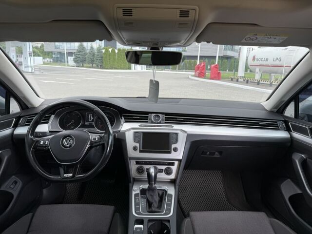 Фольксваген Пассат Вариант 2015 в Львове на Automoto.ua Серый Фольксваген Пассат Вариант, объемом двигателя 2 л и пробегом 243 тыс. км за 12500 $, фото 11 на Automoto.ua