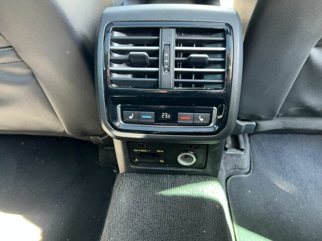 Серый Фольксваген Пассат Вариант, объемом двигателя 2 л и пробегом 320 тыс. км за 17800 $, фото 14 на Automoto.ua