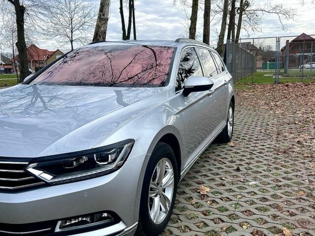 Серый Фольксваген Пассат Вариант, объемом двигателя 2 л и пробегом 152 тыс. км за 16700 $, фото 2 на Automoto.ua