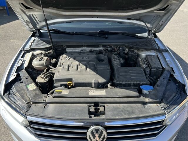 Серый Фольксваген Пассат Вариант, объемом двигателя 2 л и пробегом 320 тыс. км за 17800 $, фото 17 на Automoto.ua