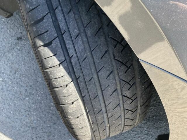 Серый Фольксваген Пассат Вариант, объемом двигателя 2 л и пробегом 244 тыс. км за 14800 $, фото 3 на Automoto.ua