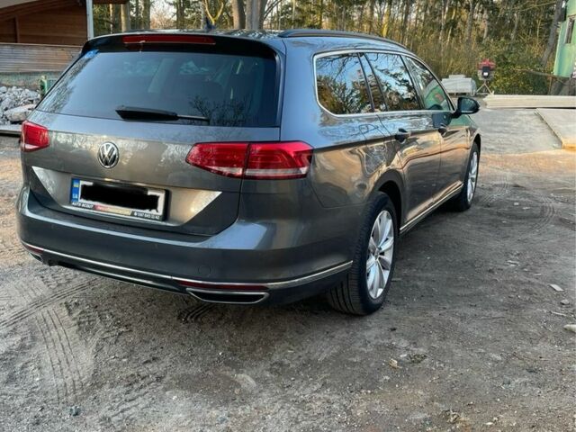 Фольксваген Пассат Варіант 2016 у Камінь-Каширський на Automoto.ua Сірий Фольксваген Пассат Варіант, об'ємом двигуна 2 л та пробігом 300 тис. км за 15383 $, фото 2 на Automoto.ua