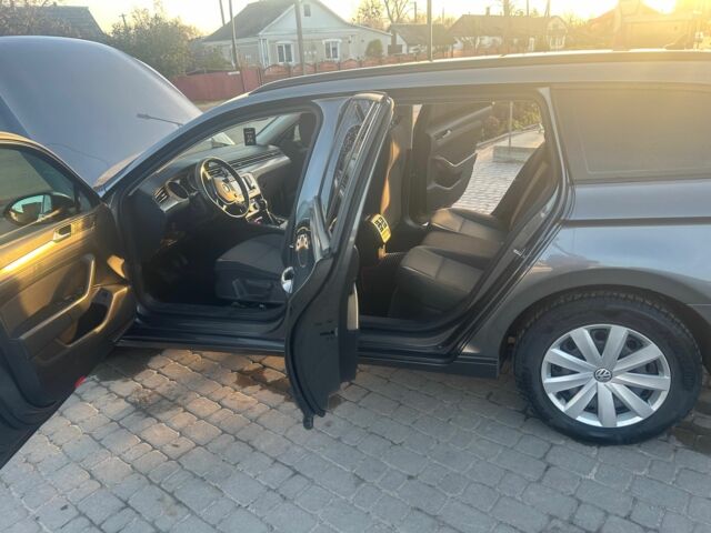 Сірий Фольксваген Пассат Варіант, об'ємом двигуна 1.6 л та пробігом 216 тис. км за 13100 $, фото 13 на Automoto.ua